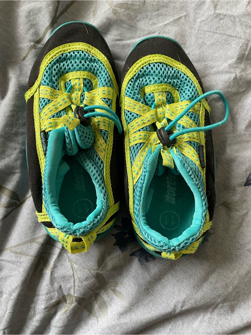 Northside Kids Water Shoes in Teal and Lime with Black Trim